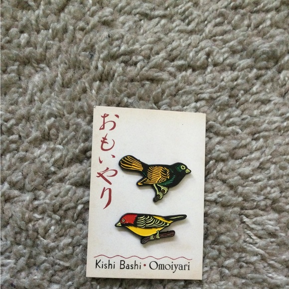 Kishi Bashi Omoiyari Twin Birds Pins - Picture 2 of 7